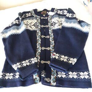 Norskwear womens size M wool sweater